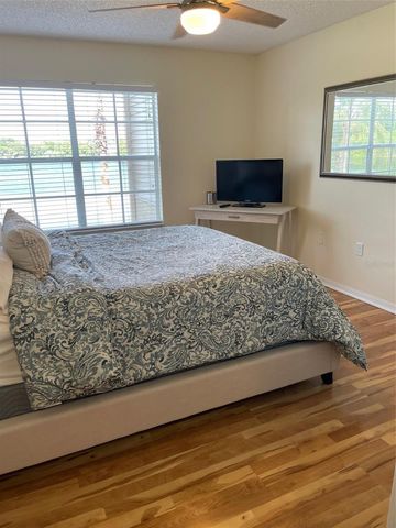 1909 SUMMER CLUB DRIVE 211, Oviedo, FL 32765