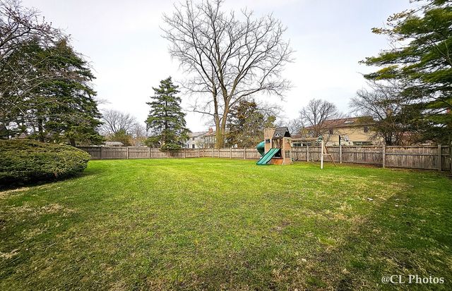 2313 Greenwood Road, Glenview, IL 60026