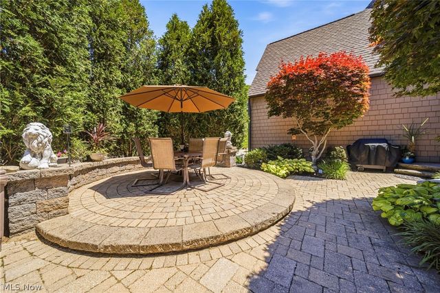 39487 Tudor Drive, Willoughby, OH 44094