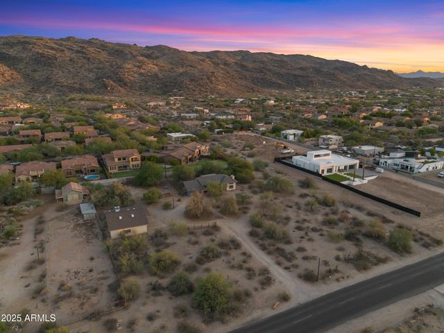 2315 E SOUTH MOUNTAIN Avenue -, Phoenix, AZ 85042