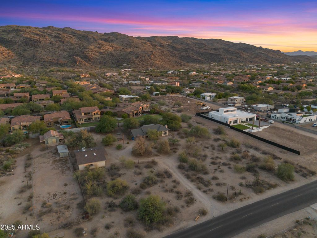 2315 E SOUTH MOUNTAIN Avenue -, Phoenix, AZ 85042 — photo 4