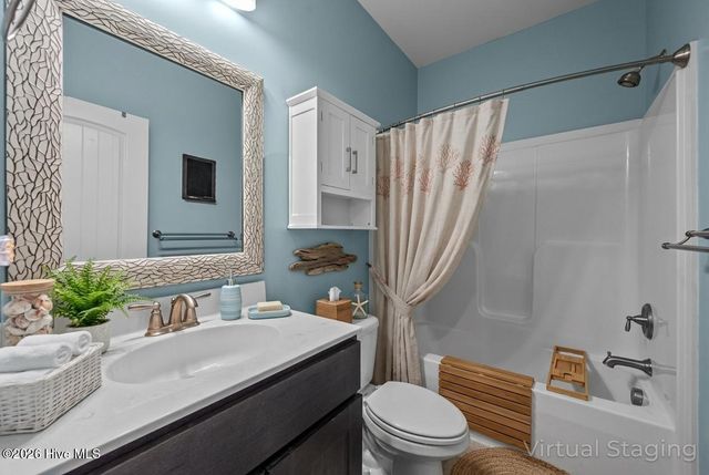 442 Crows Nest Lane, Sneads Ferry, NC 28460