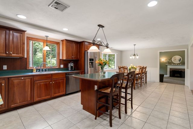 50 Turner Drive, Bridgewater, MA 02324