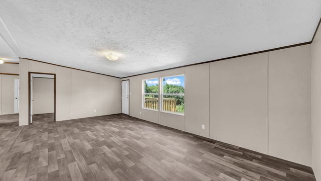 4802 Plum Bush Street, Granbury, TX 76048