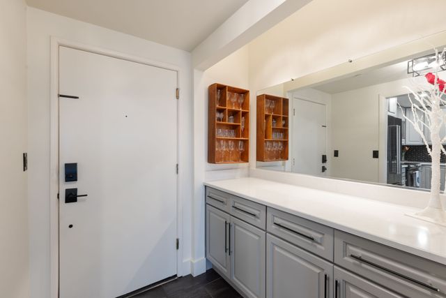 6666 Brookmont Ter Apt 1102, Nashville, TN 37205