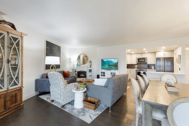 6666 Brookmont Ter Apt 1102, Nashville, TN 37205