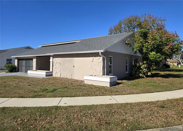 7415 CHAIRMAN COURT, Port Richey, FL 34668