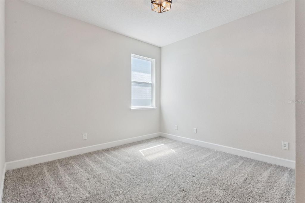 Image 18 of property listing at 2682 PARK RIDGE STREET, Apopka, FL 32712