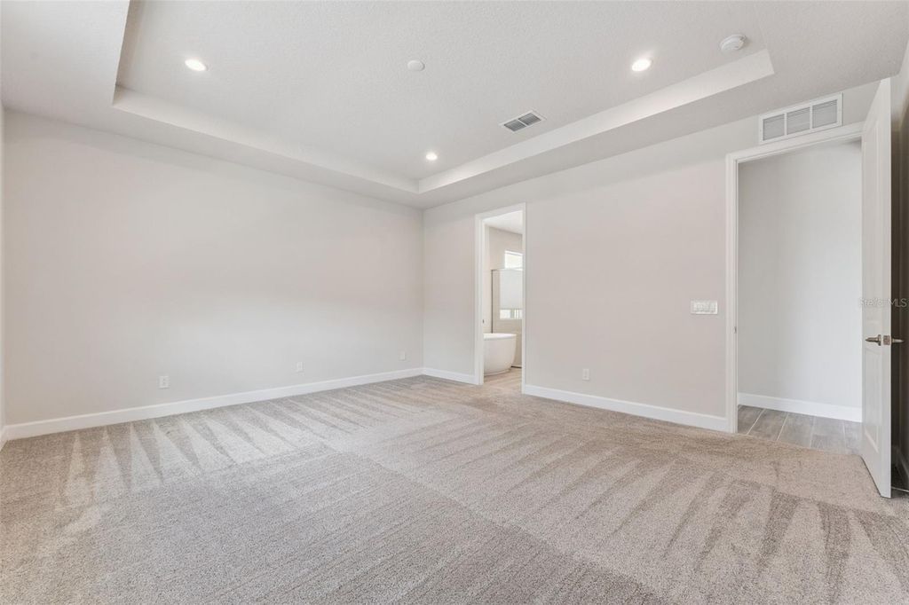 Image 19 of property listing at 2682 PARK RIDGE STREET, Apopka, FL 32712