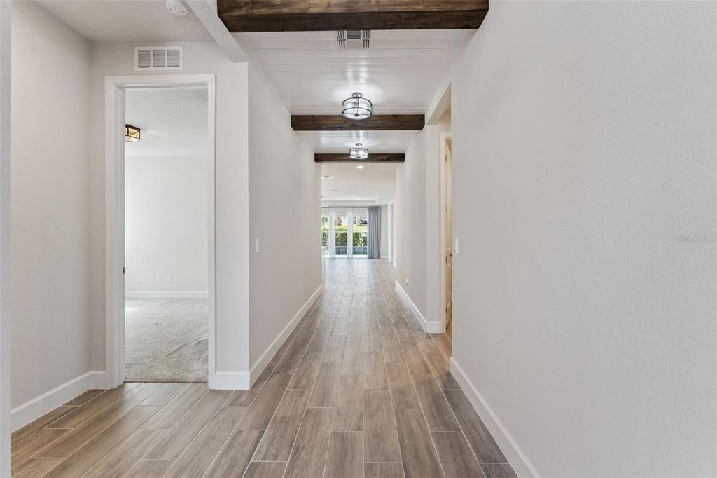 Image 3 of property listing at 2682 PARK RIDGE STREET, Apopka, FL 32712