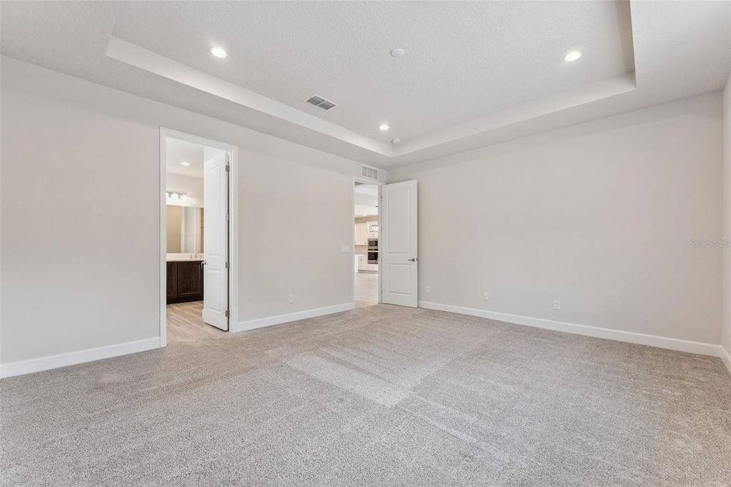 Image 21 of property listing at 2682 PARK RIDGE STREET, Apopka, FL 32712