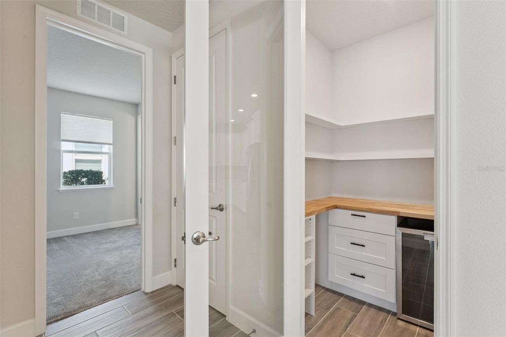 Image 23 of property listing at 2682 PARK RIDGE STREET, Apopka, FL 32712