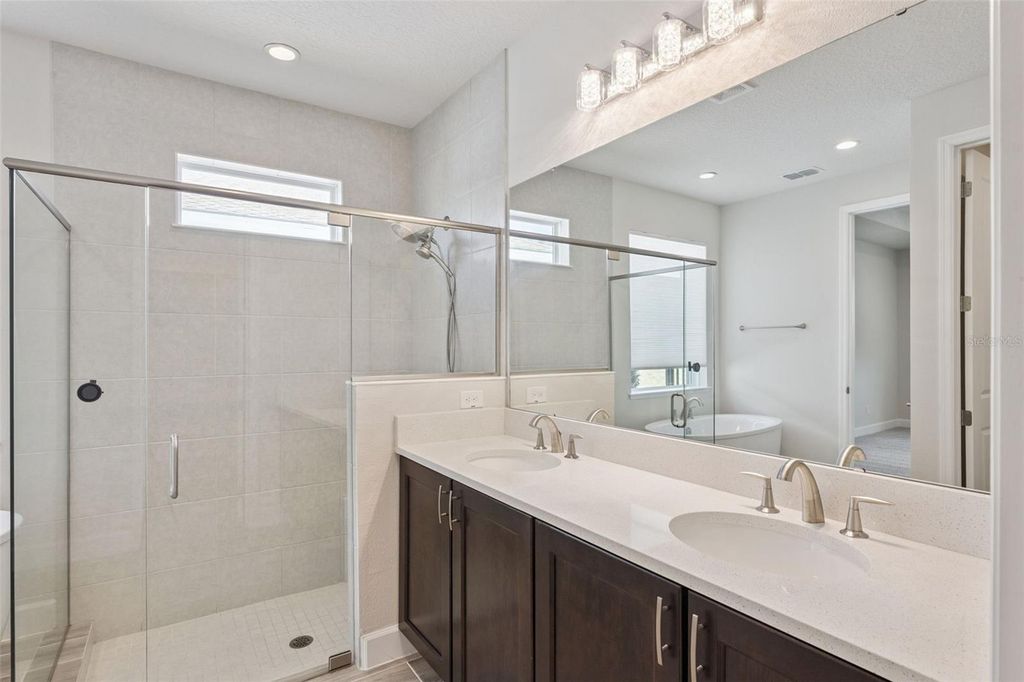 Image 27 of property listing at 2682 PARK RIDGE STREET, Apopka, FL 32712