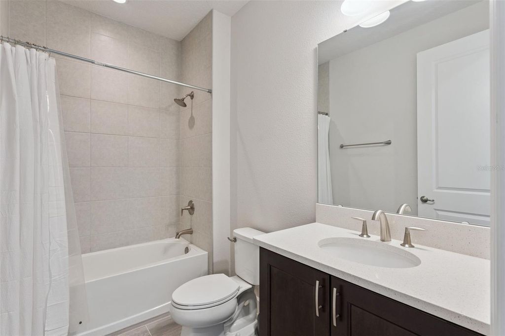 Image 28 of property listing at 2682 PARK RIDGE STREET, Apopka, FL 32712