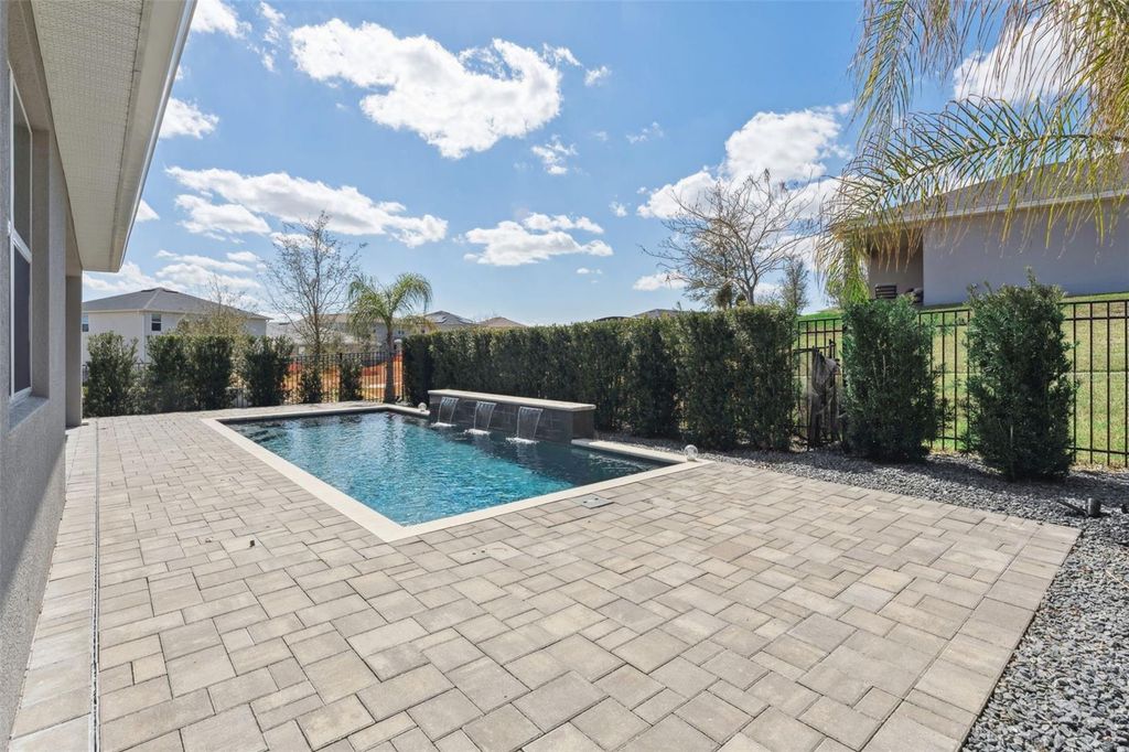 Image 38 of property listing at 2682 PARK RIDGE STREET, Apopka, FL 32712