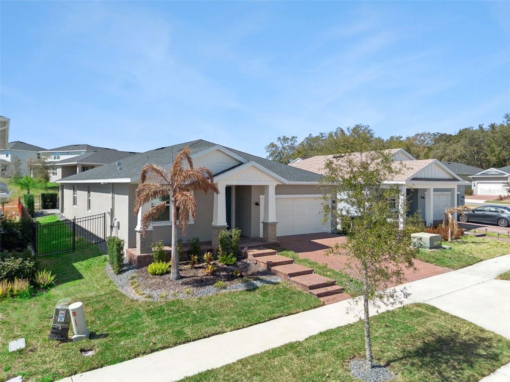 Image 41 of property listing at 2682 PARK RIDGE STREET, Apopka, FL 32712