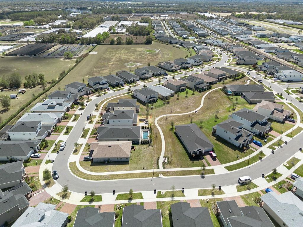 Image 45 of property listing at 2682 PARK RIDGE STREET, Apopka, FL 32712