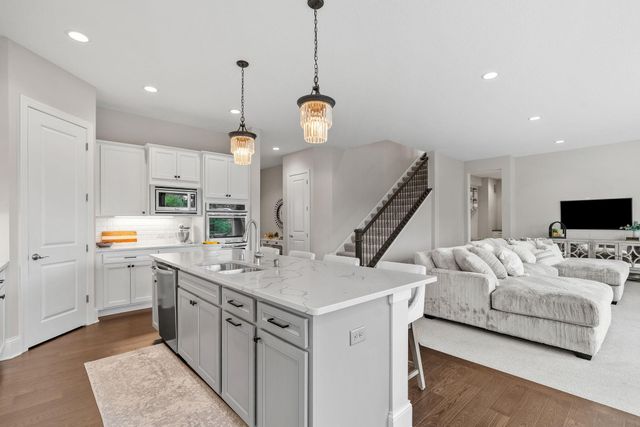 3006 Wild Flower Trail, Medina, MN 55340