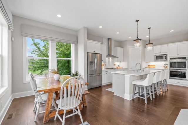 3006 Wild Flower Trail, Medina, MN 55340