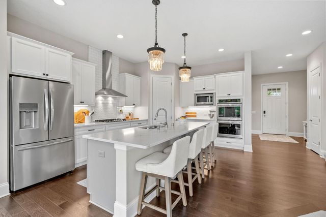 3006 Wild Flower Trail, Medina, MN 55340