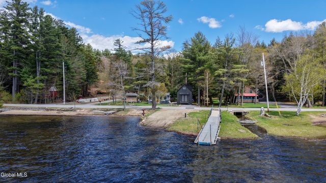 85 Hunt Lake Road, Corinth, NY 12822