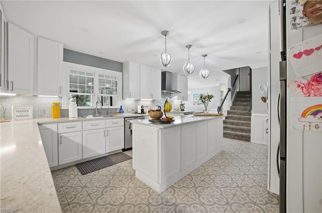 408 Mill Stone RD, Chesapeake, VA 23322