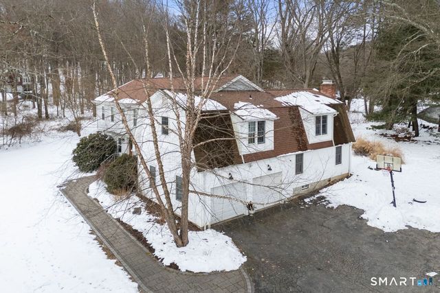 45 Heritage Drive, Easton, CT 06612