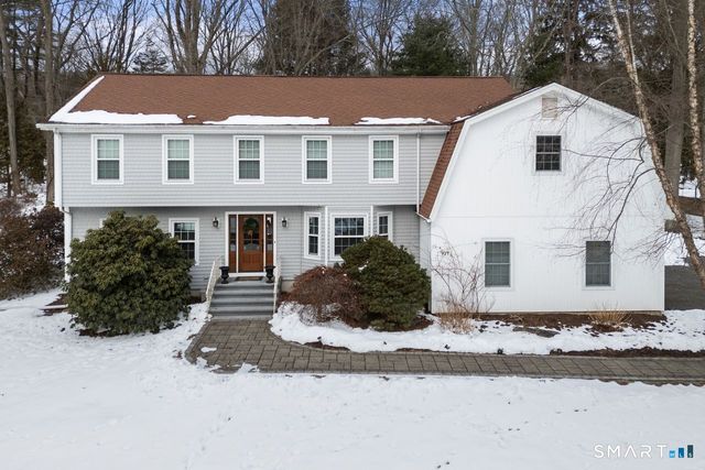 45 Heritage Drive, Easton, CT 06612