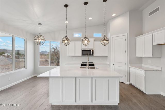 19236 W Audrey Lane, Surprise, AZ 85387