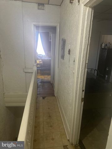 3228 W OXFORD ST, Philadelphia, PA 19121