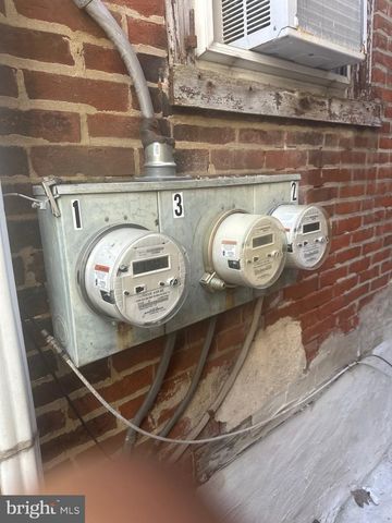 3228 W OXFORD ST, Philadelphia, PA 19121