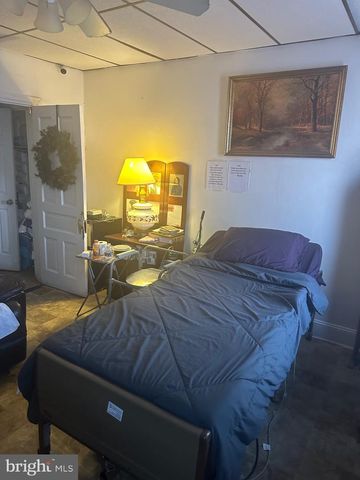 3228 W OXFORD ST, Philadelphia, PA 19121