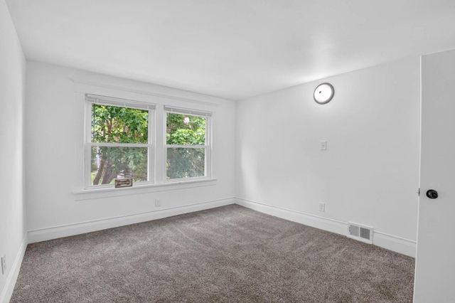 510 courtland Street, Waterloo, IA 50703