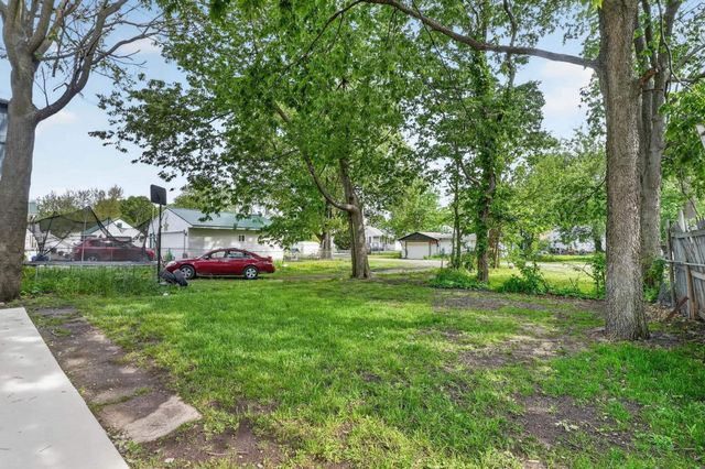 510 courtland Street, Waterloo, IA 50703