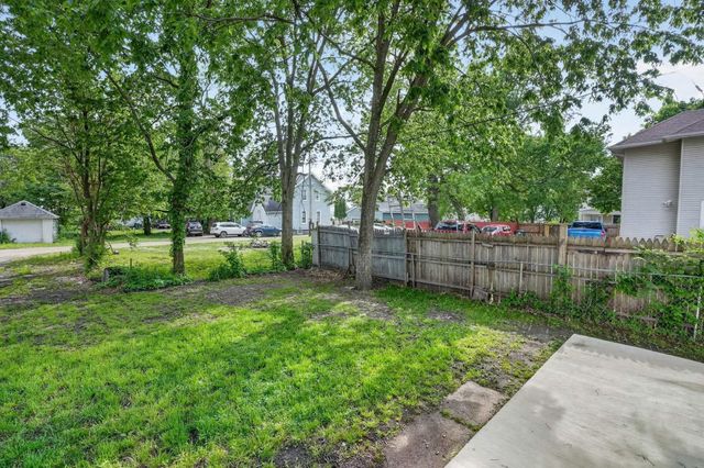 510 courtland Street, Waterloo, IA 50703