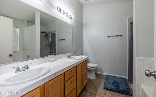 9199 E Muleshoe Street, Tucson, AZ 85747