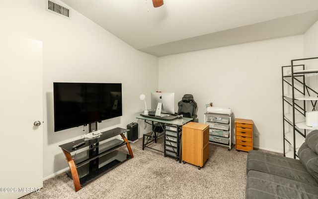 9199 E Muleshoe Street, Tucson, AZ 85747