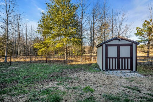 116 Eno Rd, Dickson, TN 37055