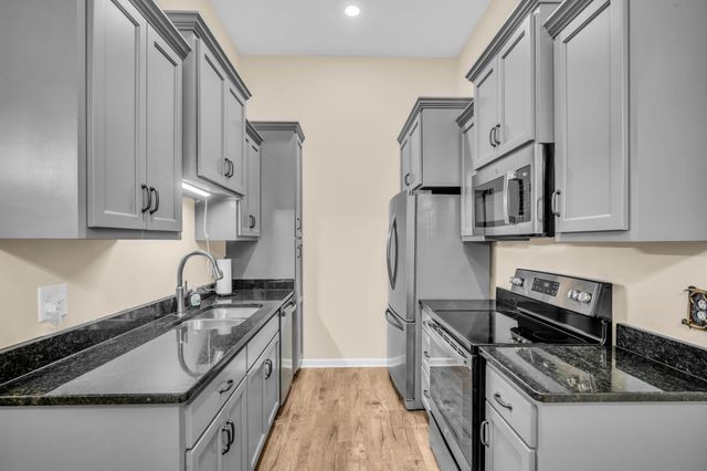 116 Eno Rd, Dickson, TN 37055