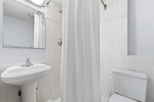 139 Sunrise Avenue 102, Palm Beach, FL 33480