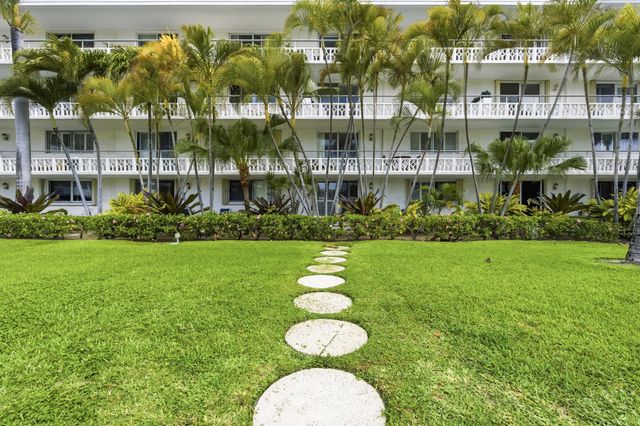 139 Sunrise Avenue 102, Palm Beach, FL 33480
