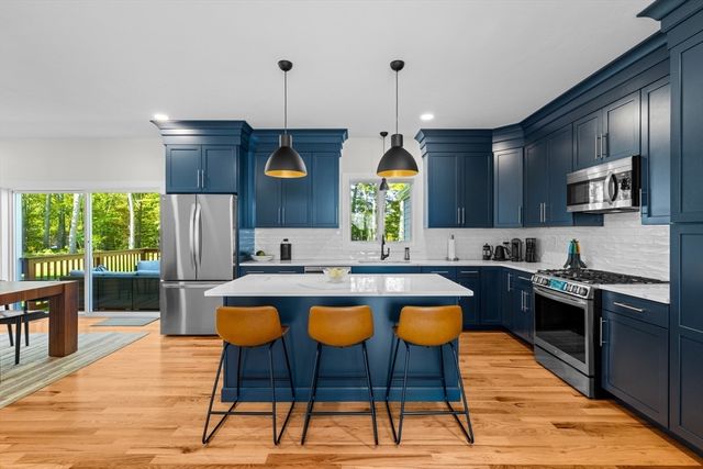 26 Timber Crest Dr, Medway, MA 02053