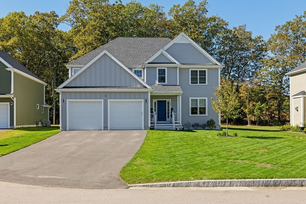 26 Timber Crest Dr, Medway, MA 02053