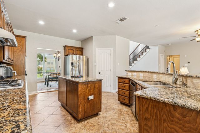 3412 High Vista Drive, Carrollton, TX 75007