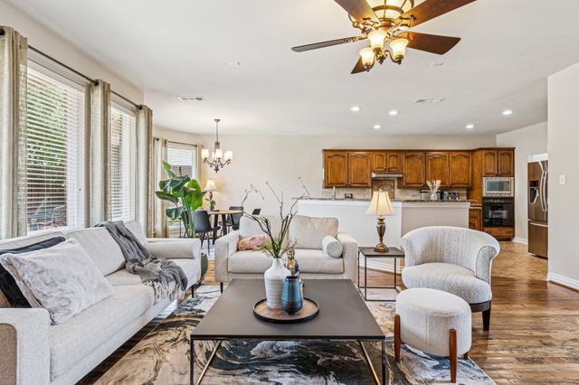 3412 High Vista Drive, Carrollton, TX 75007