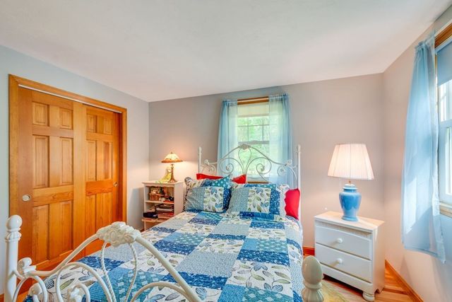 9 Beatty Ln, Easton, MA 02375
