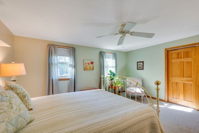 9 Beatty Ln, Easton, MA 02375