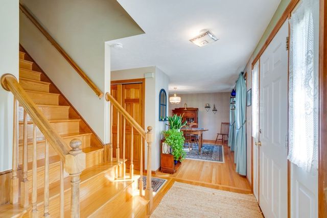 9 Beatty Ln, Easton, MA 02375