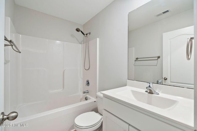 7125 Cameron Trace Drive, Wilmington, NC 28411