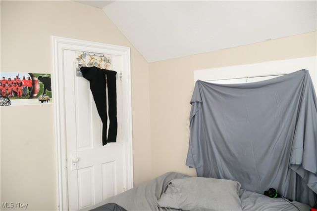 241 8th Street, Elyria, OH 44035